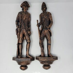 Vintage‎ Dart Industries Colonial Soldier Wall Plaques Set Of 2 Made In USA